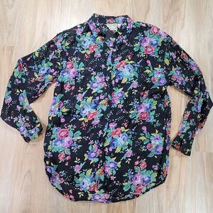 🦋Speed Limit Black Floral Print Buttoned Sequin Blouse Small